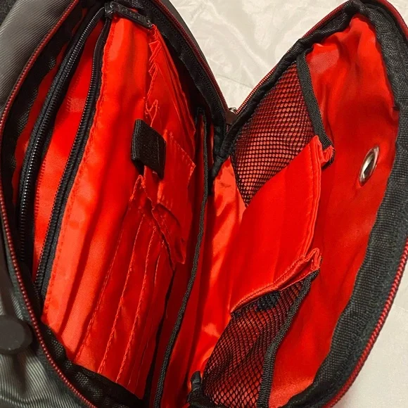 Case-It Utility & Travel Backpack - Picture 11 of 12